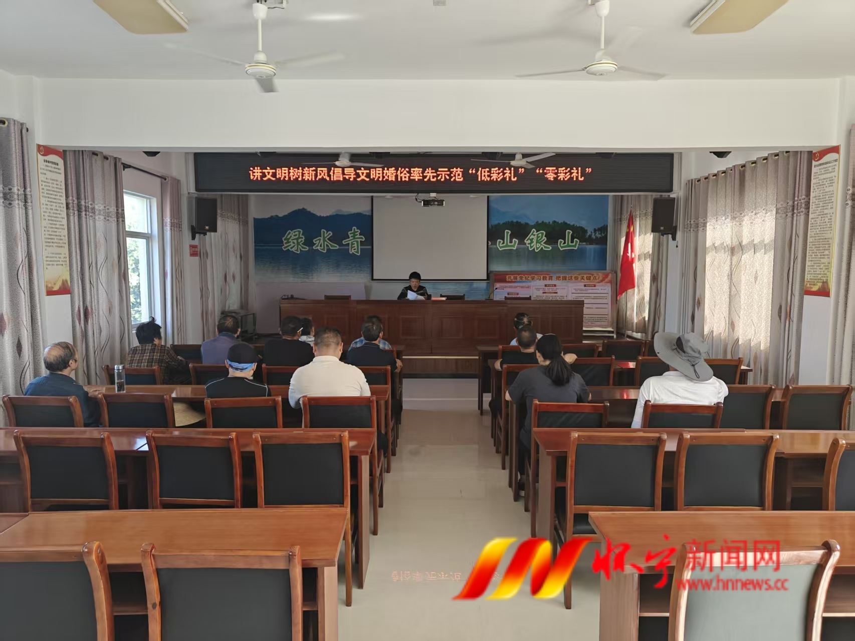 D7F888B8@FF33E00F.6F6D776800000000.jpg D7F888B8@FF33E00F.6F6D776800000000.jpg